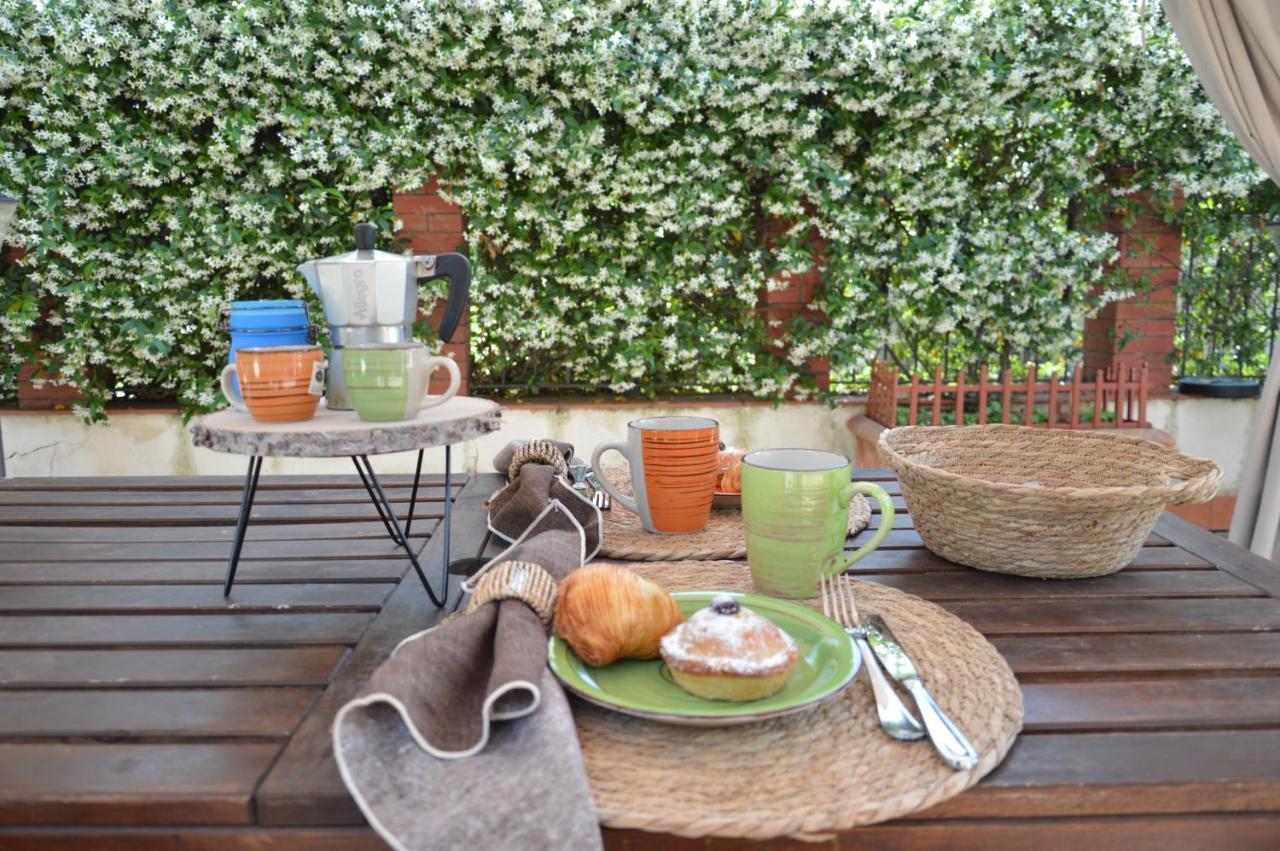 La Casa Di Barry Bed and Breakfast Pozzuoli Esterno foto